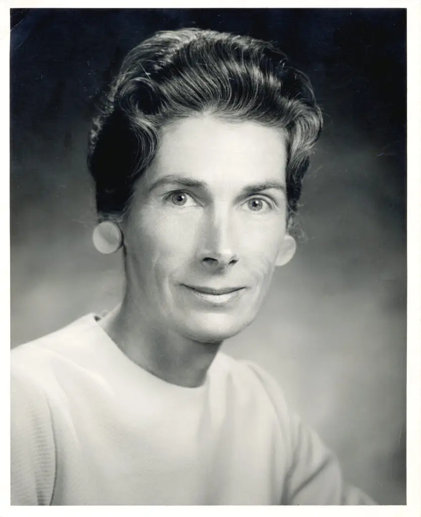 Dr Jean Ayres